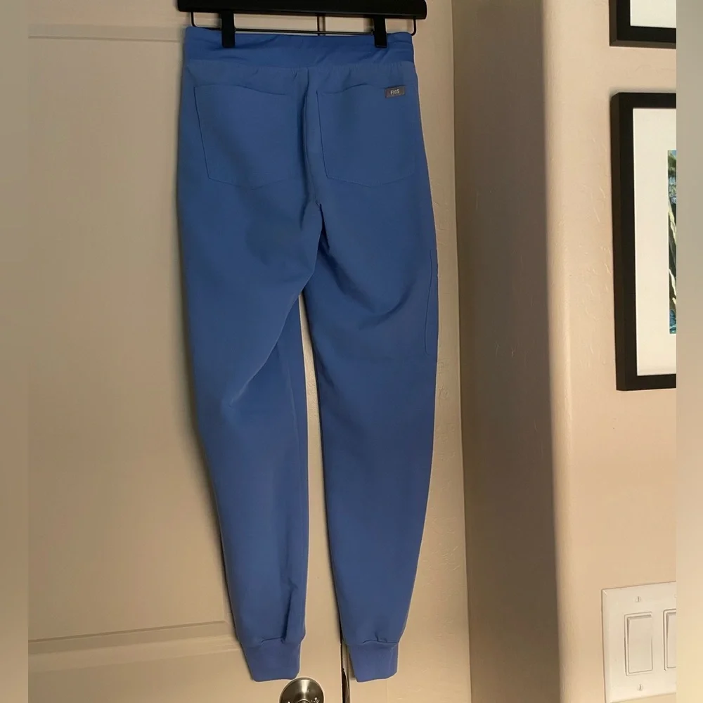 Figs Zamora Jogger Scrub Pants - color: ceil blue, size: XXS - Picture 3 of 4